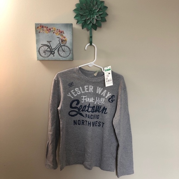 NWT Benetton long sleeve top - Picture 1 of 2